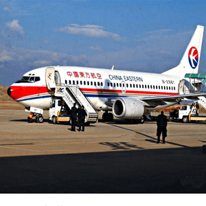 广元盘龙机场托运航空快运业稳步发展的原因是什么？